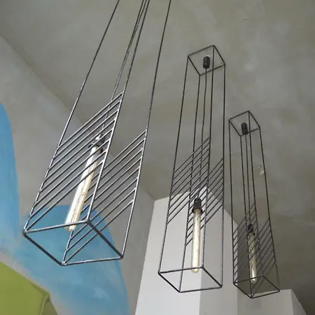 Mystic River Design Hostel *